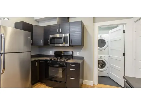 5036 NE 12th Avenue Portland OR 97211
