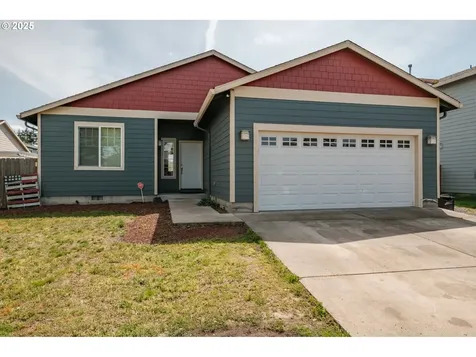1026 Charlie Avenue Lebanon OR 97355
