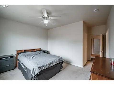 1026 Charlie Avenue Lebanon OR 97355