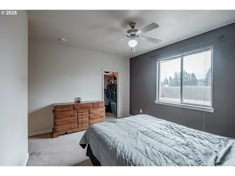 1026 Charlie Avenue Lebanon OR 97355