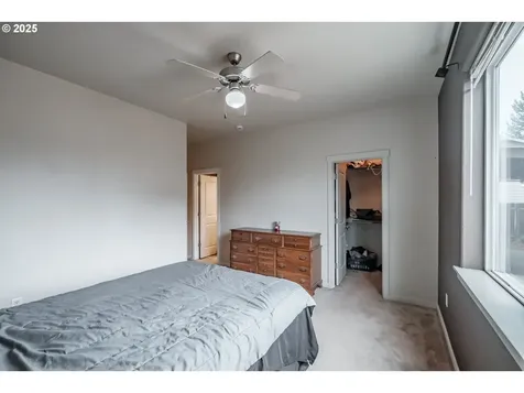 1026 Charlie Avenue Lebanon OR 97355