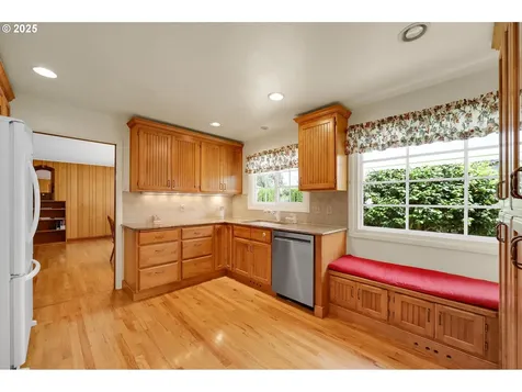 2975 Tomahawk Lane Eugene OR 97401