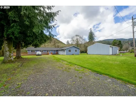 18595 Nestucca Drive Cloverdale OR 97112