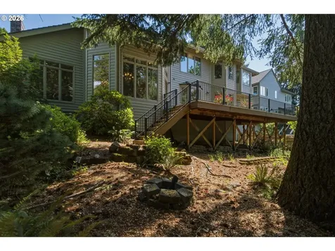 1912 Sunburst Terrace West Linn OR 97068