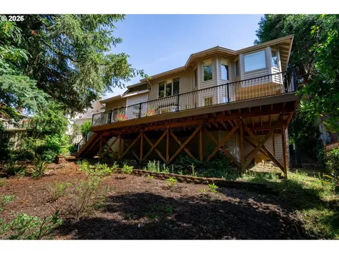 1912 Sunburst Terrace West Linn OR 97068