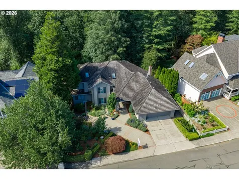 1912 Sunburst Terrace West Linn OR 97068