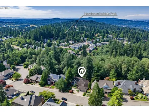 1912 Sunburst Terrace West Linn OR 97068