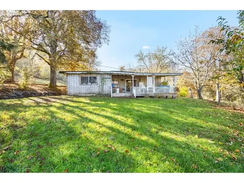 3620 Happy Valley Road Roseburg OR 97471