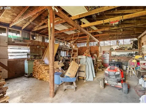 3620 Happy Valley Road Roseburg OR 97471
