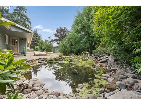 1175 Oak Street Silverton OR 97381