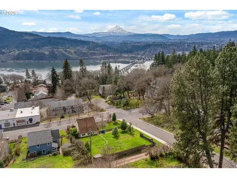 0 NW Garfield Avenue White Salmon WA 98672