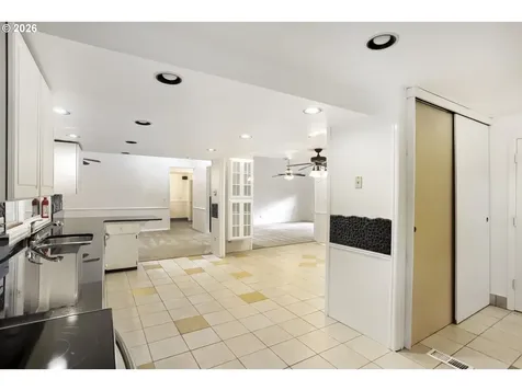 5950 NW Simnasho Drive Portland OR 97229