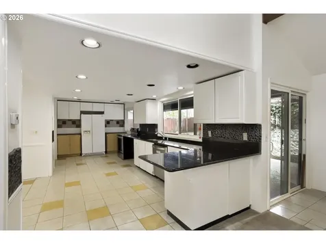 5950 NW Simnasho Drive Portland OR 97229