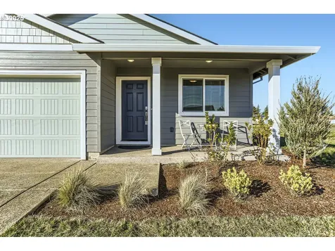387 Killian Spring Drive Woodburn OR 97071