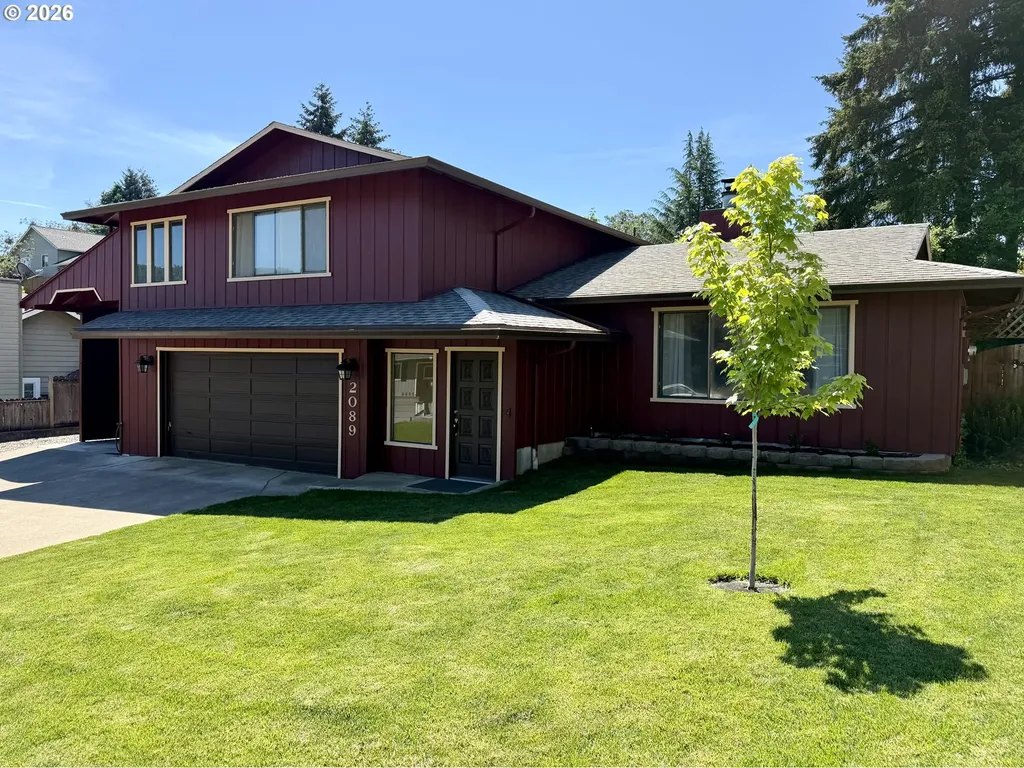 2089 NW Sunberry Drive Roseburg OR 97471