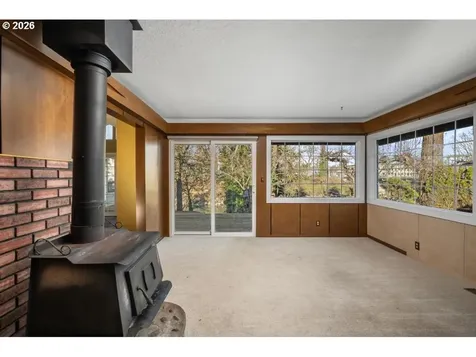15741 S Washington Street Oregon City OR 97045