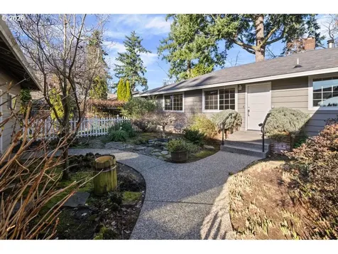 15741 S Washington Street Oregon City OR 97045