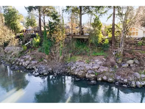 15741 S Washington Street Oregon City OR 97045