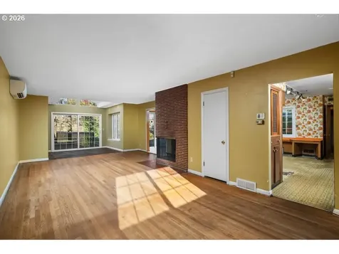 15741 S Washington Street Oregon City OR 97045