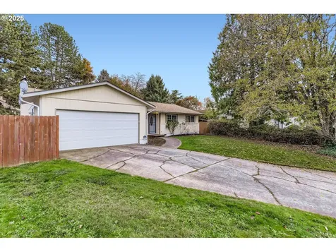 120 NW Giese Avenue Gresham OR 97030