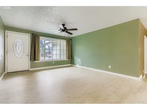 120 NW Giese Avenue Gresham OR 97030