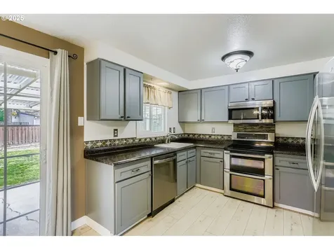 120 NW Giese Avenue Gresham OR 97030