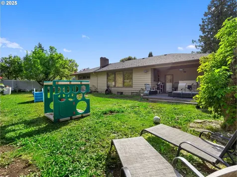 570 NW Birdsdale Avenue Gresham OR 97030