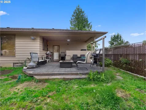 570 NW Birdsdale Avenue Gresham OR 97030