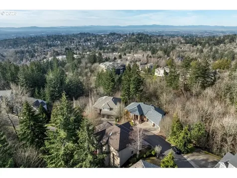 9242 NW Murdock Street Portland OR 97229