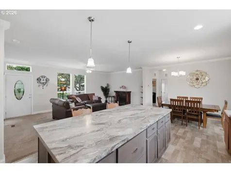 1017 N 2nd Street Jefferson OR 97352