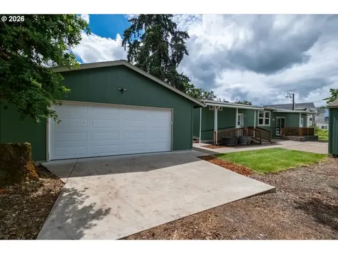 1017 N 2nd Street Jefferson OR 97352