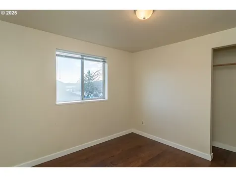 341 Ash Street Sutherlin OR 97479