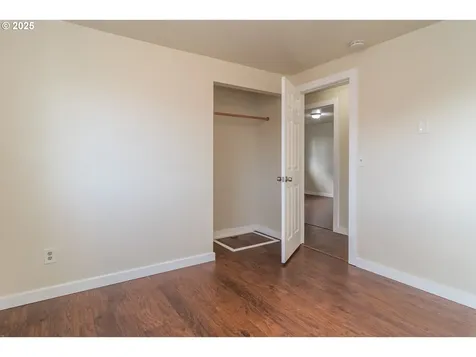 341 Ash Street Sutherlin OR 97479