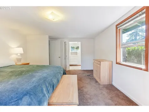 2349 SE 113th Avenue Portland OR 97216
