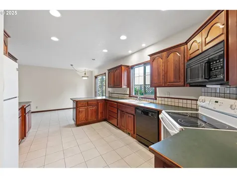 1510 Bohemia Place Cottage Grove OR 97424