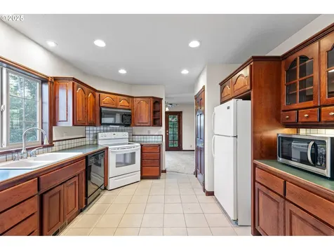 1510 Bohemia Place Cottage Grove OR 97424