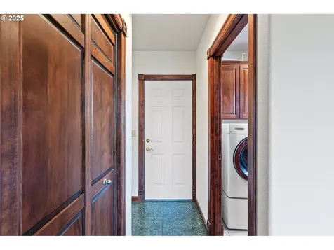 1510 Bohemia Place Cottage Grove OR 97424