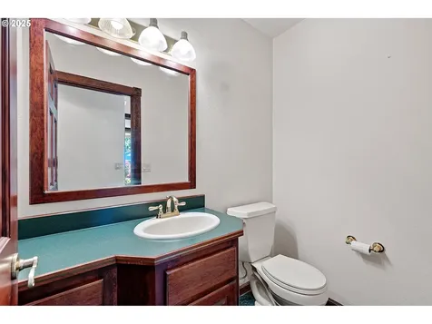 1510 Bohemia Place Cottage Grove OR 97424