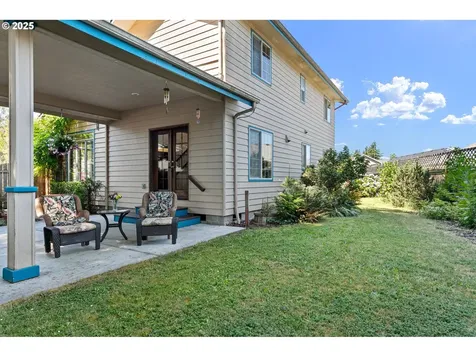 1510 Bohemia Place Cottage Grove OR 97424