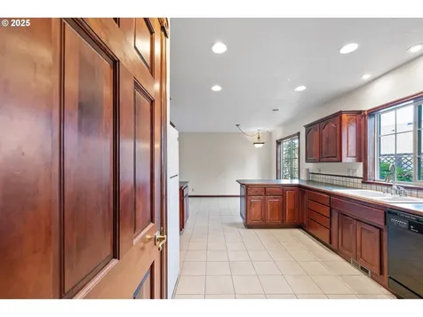 1510 Bohemia Place Cottage Grove OR 97424