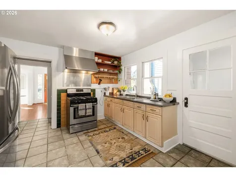 5116 NE 15th Avenue Portland OR 97211