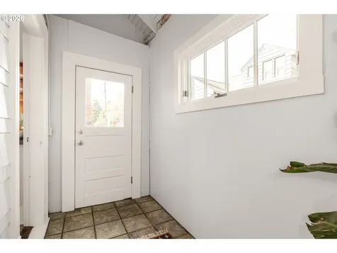 5116 NE 15th Avenue Portland OR 97211