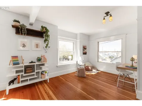 5116 NE 15th Avenue Portland OR 97211