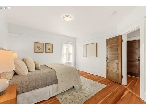 5116 NE 15th Avenue Portland OR 97211