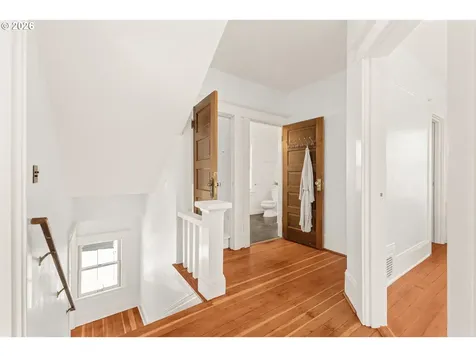 5116 NE 15th Avenue Portland OR 97211