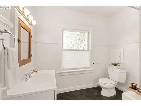 5116 NE 15th Avenue Portland OR 97211