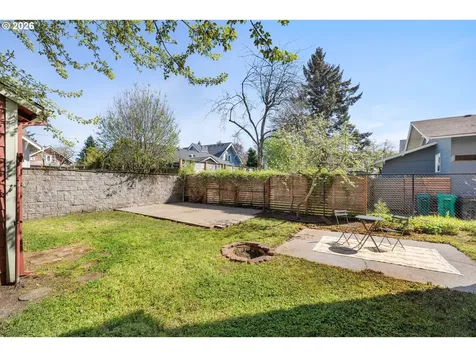 5116 NE 15th Avenue Portland OR 97211