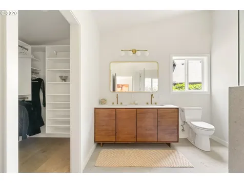 5100 SW Laurelwood Avenue Portland OR 97225