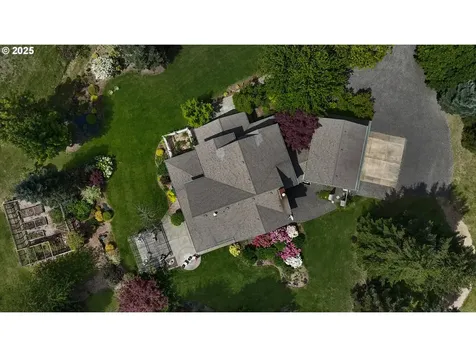 172 Connie Lane Washougal WA 98671