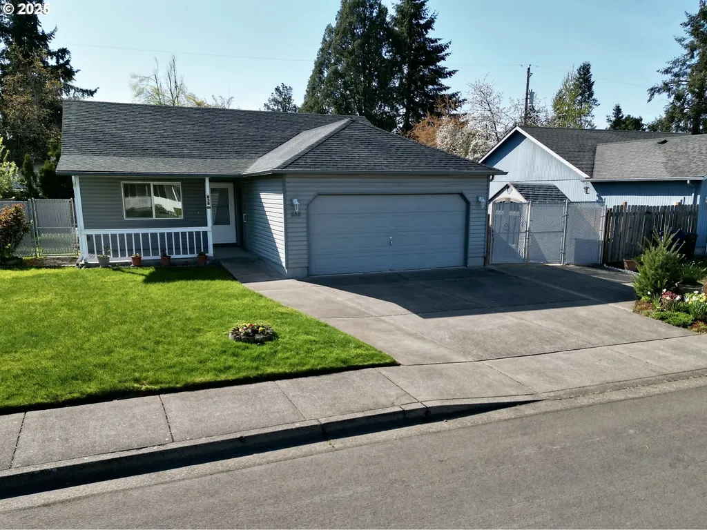 838 Hazelnut Lane Springfield OR 97478